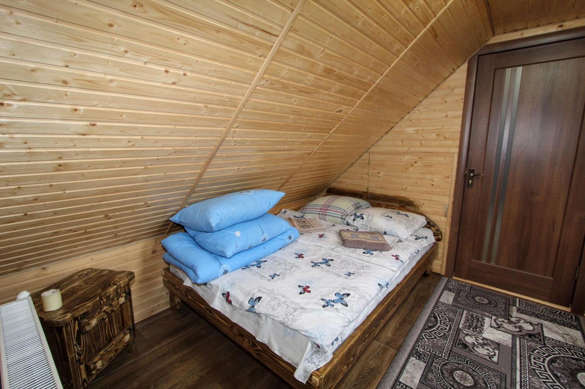 "Лісова Ягода" Yablunytsya Camera foto